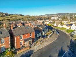 28, Kitesnest Lane, Lightpill, Stroud GL5 3PJ