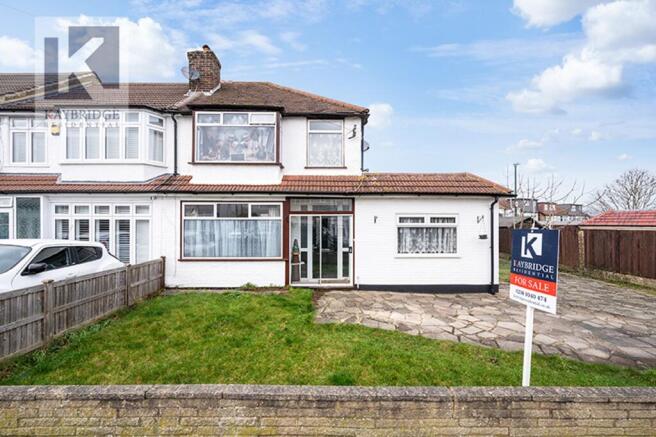 Esher Avenue, Cheam - SM3 9AY