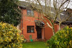8, Broadlands Close, Bentley, Farnham GU10 5LE