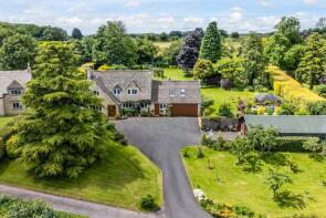 Chelbo House, 400917 Fields Road To Cheap Street Chedworth, Cheltenham GL54 4BT