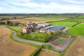 Darley Oaks Farm, Sudbury Road, Hoar Cross, Newchurch DE13 8RJ