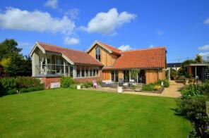 Uplands, Field Dalling Road, Fakenham NR21 0QS
