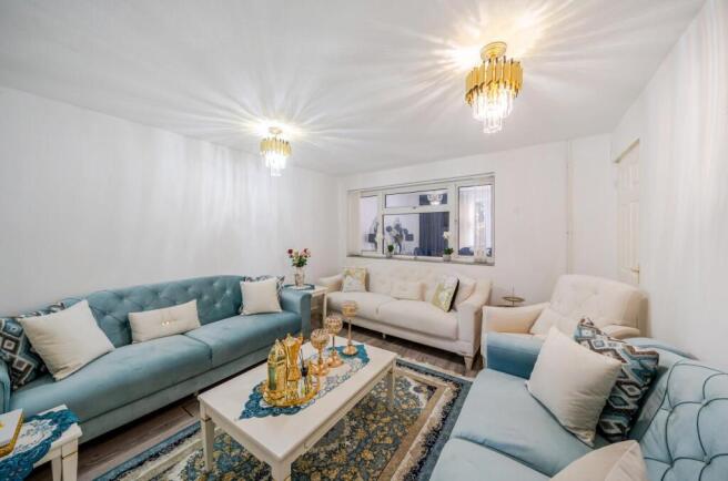 Davidson Frost-Wellings DFW, Robb Road, Living are