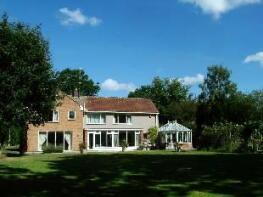 Hazel Mead House, Lower Stone To County Boundary, Lower Stone, Berkeley GL13 9DP