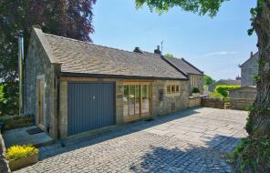 Highbank House, Hillside Lane, Matlock DE4 4HL