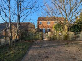 2, The Stackyard, Grantham NG32 1QS