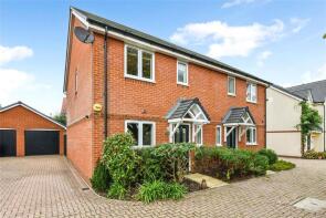 30, Vespasian Close, Chichester PO18 0FS