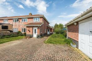 2, Oak Tree Cottages, Hargham Road, Attleborough NR17 1DS