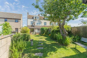 7, Hillesley Road, Wotton-under-edge GL12 8RU