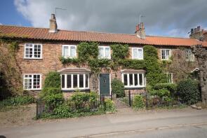 13 Greenfield, Main Street, Ripon HG4 5ET