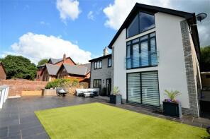 3, Clos Dewi Sant, Port Talbot SA13 2RZ