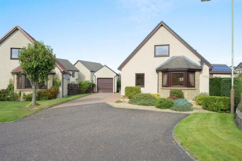 Ballo Braes, Abernethy, Perth