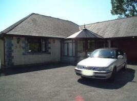2, Manoa Valley, Pentewan Road, St. Austell PL26 7AE