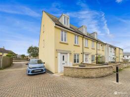 71, Madison Close, Hayle TR27 4BZ