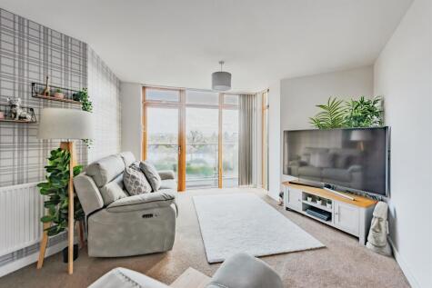 Carlton Road, Redhill