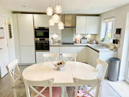 1, Daisy Close, Leicester LE7 3AD
