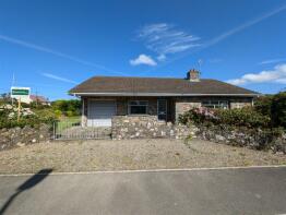 Min Y Ffynnon, Spring Hill, Dinas Cross SA42 0XA