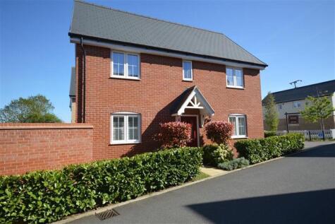 Larns Walk, Braintree, Essex, CM7