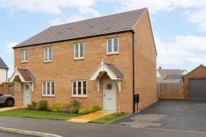 10, Edinburgh Grove, Shefford SG17 5LQ