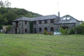 Clinnicks Farm, A38 Between White Lodge And Two Waters Foot, Liskeard PL14 6HT