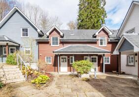 8, Lochay Road, Killin FK21 8TB