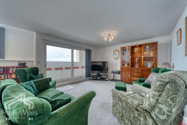 _D757927-Edit_hdr