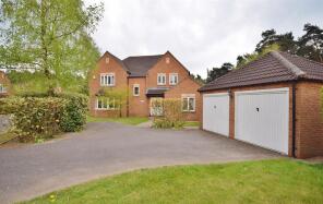 22, Oak View Rise, Mansfield NG18 4UT