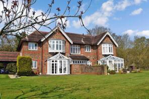 Flat 19, Batworth Park House, Arundel Road, Arundel BN18 9PG