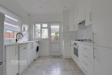 Greenford, UB6
