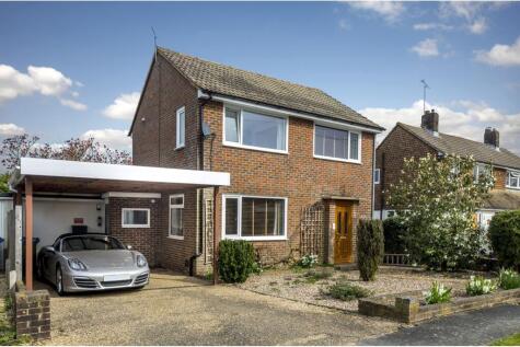 Wells Close, Lewes, BN7