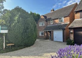 Ferards, Road Running Through West Challow, West Challow, Wantage OX12 9TN
