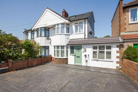 Carisbrooke Avenue, Bexley, DA5