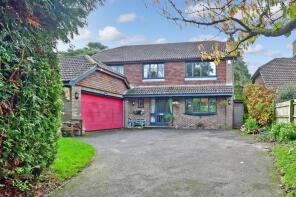 St Leonards, Stone Street, Ashford TN25 6DF