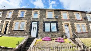 28, Cardiff Road, Blackwood NP12 3XE