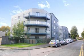 37, Florence Close, Brentwood CM13 3FQ