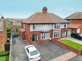 32, Cliff Road, Saltburn-by-the-sea TS13 5AE
