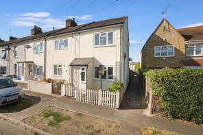 46, Rookery Crescent, Cliffe, Rochester ME3 7RH