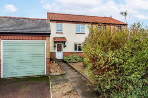 18, Burns Close, Eye IP23 8DD
