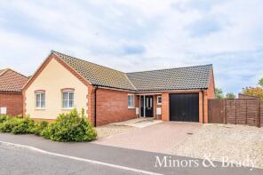 41, Burnt Fen Way, Hoveton NR12 8GJ