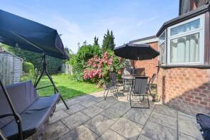 70, Sherington Avenue, Pinner HA5 4DT