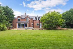Applegate House, The Marsh, Wanborough, Swindon SN4 0AS