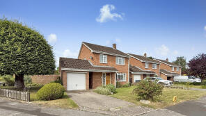 2, Greenacres, Westbury BA13 4BR