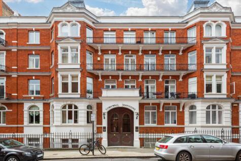 Kensington Court, London W8