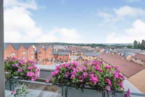 Flat 4, 24a, Tranchet Lane, Northampton NN5 4FU