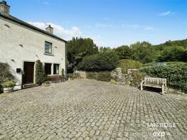 1, Low Kiln Court, Bassenthwaite CA12 4RG