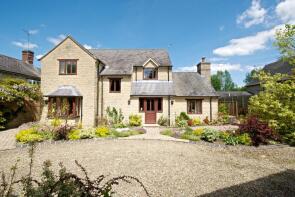 Robinia Farm, Church Lane, Brackley NN13 5SG