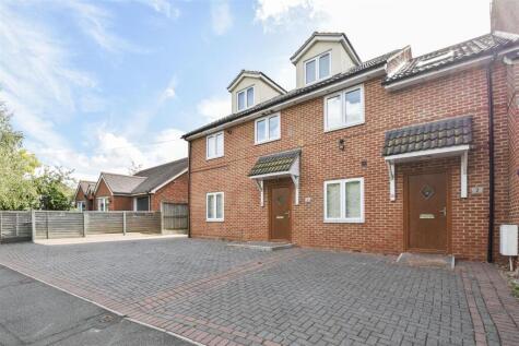 Tipps Cross Lane, Hook End, Brentwood