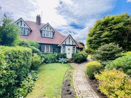 Rosedene, Brantridge Lane, Haywards Heath RH17 6EN