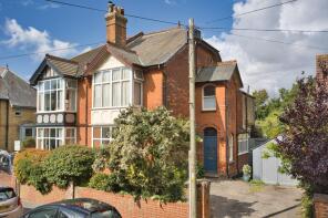 27, Blenheim Road, Deal CT14 7DB