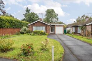 Redwood, Emery Acres, Upper Basildon, Reading RG8 8NY